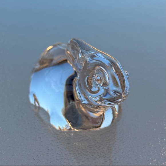 Small Clear Crystal Glass Sitting Bunny Rabbit Paperweight Collectible Figurine - Picture 2 of 8